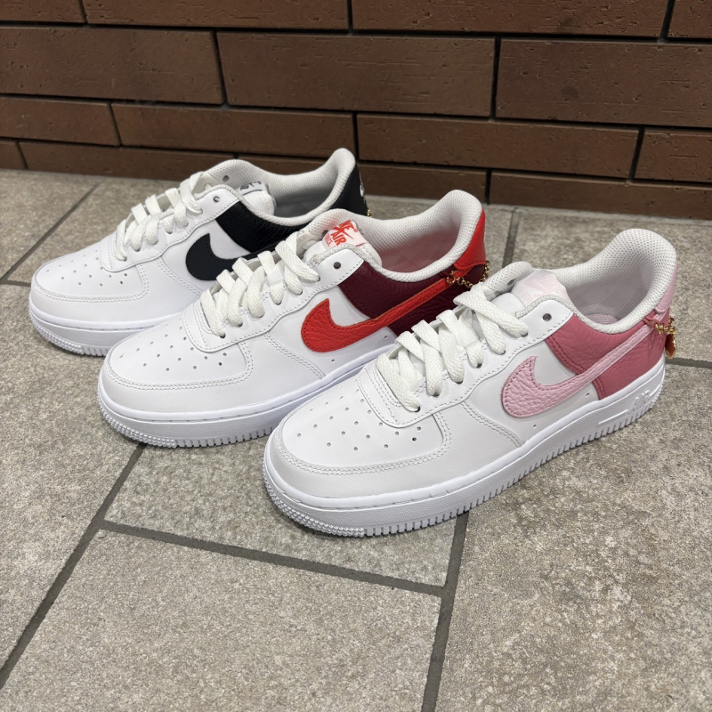 『NIKE    W AIR FORCE 1 '07』