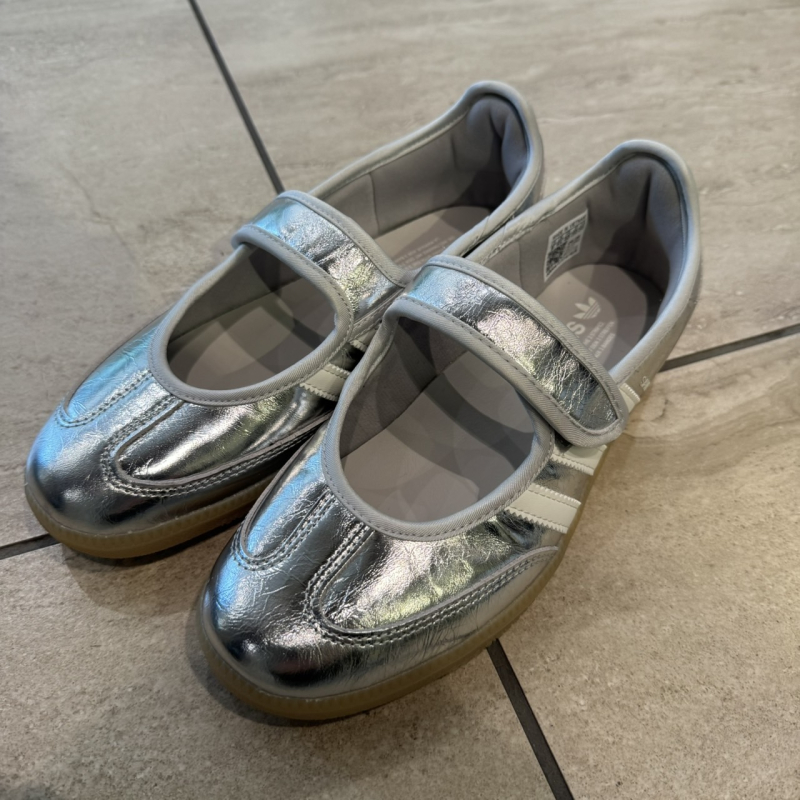 『ADIDAS  SAMBA JANE W』