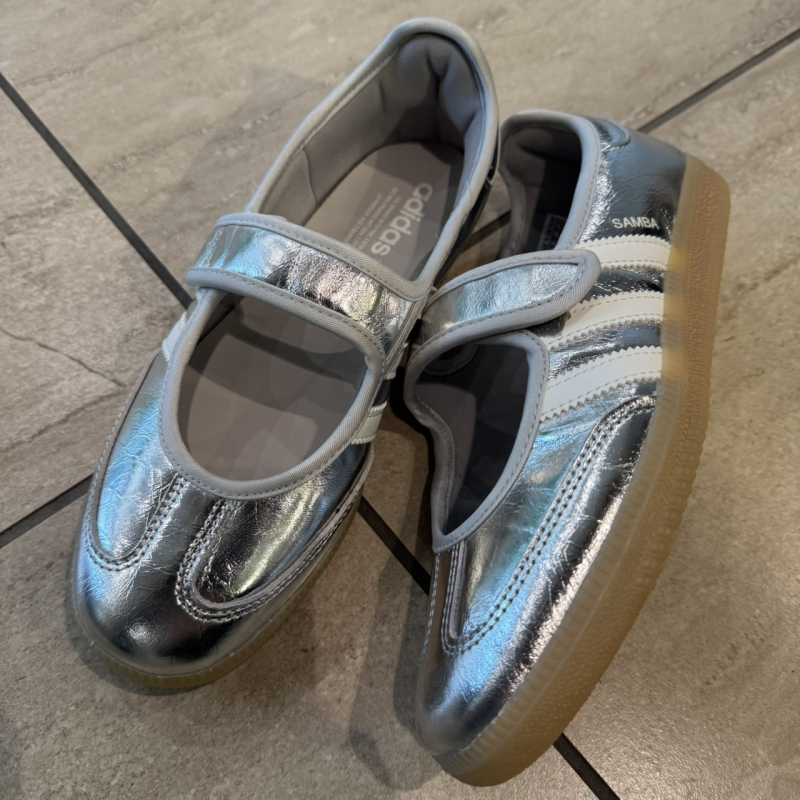 『ADIDAS  SAMBA JANE W』