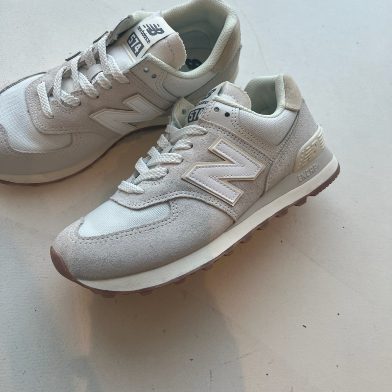 ☆New Balance　WL574新作☆