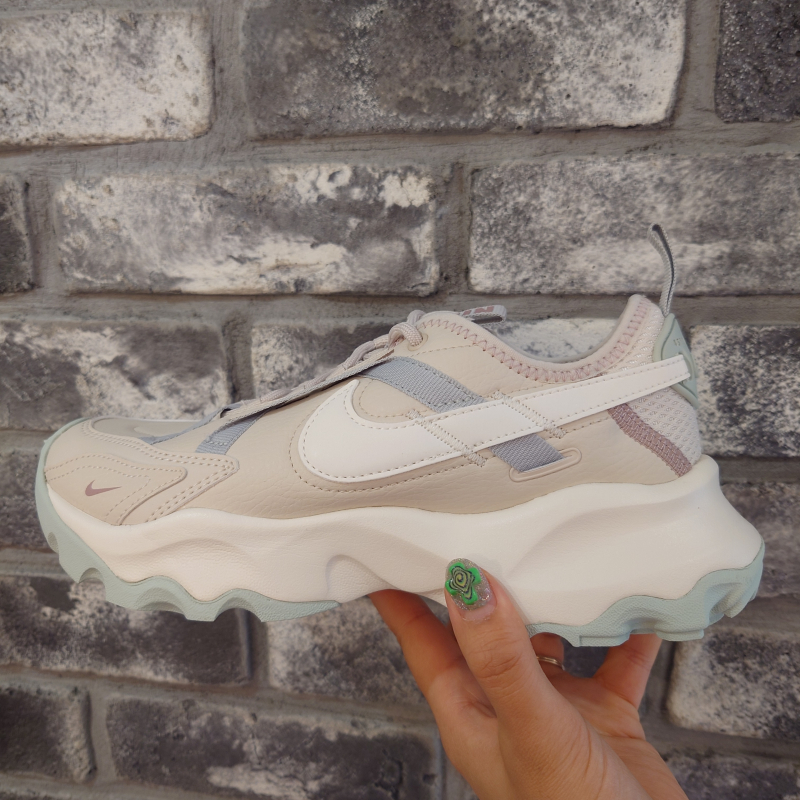 ☆NIKE CT7900新色☆