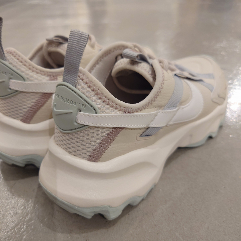 ☆NIKE CT7900新色☆