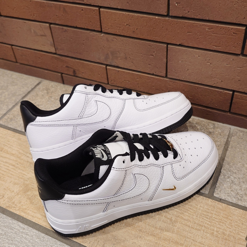〖NIKE AIRFORCE1 '07 New〗