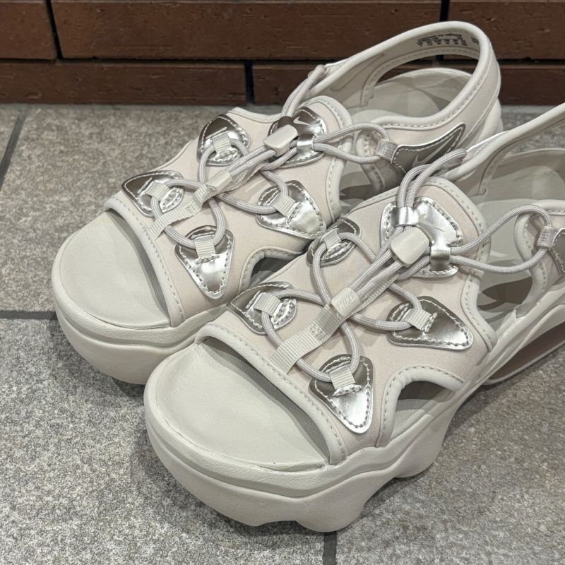 〖NIKE AIRMAX KOKO SANDAL new!!〗