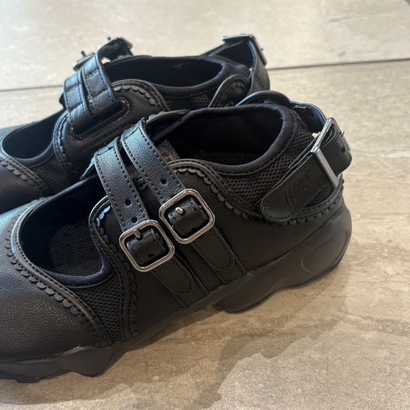 〖NIKE AIR RIFT BR❁︎〗