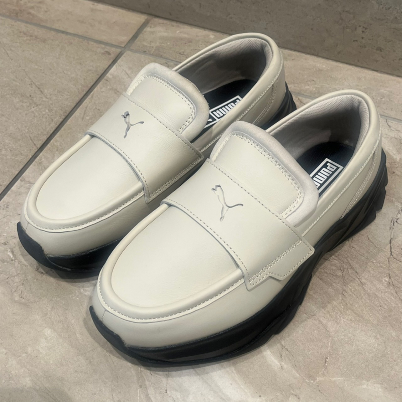 〖PUMA W LOAFYR〗