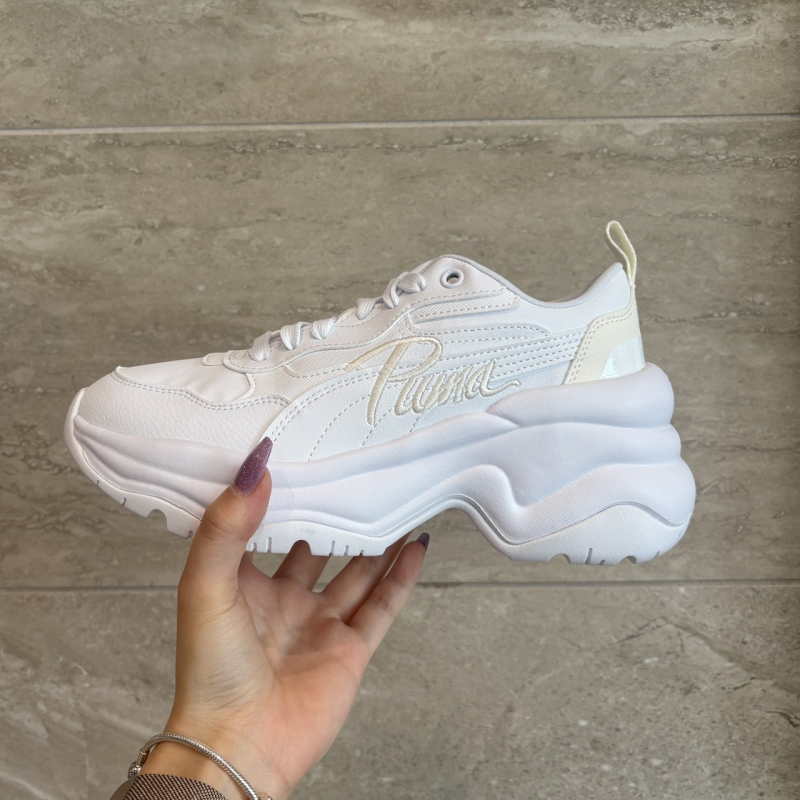 〖PUMA CILIA WEDGE〗