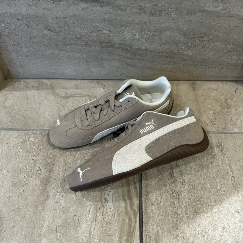 『PUMA   W SPEEDCAT ELEVATED』