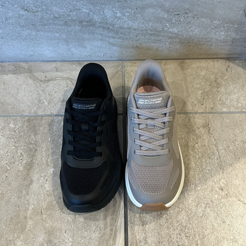 『SKECHERS　ハンズフリー』