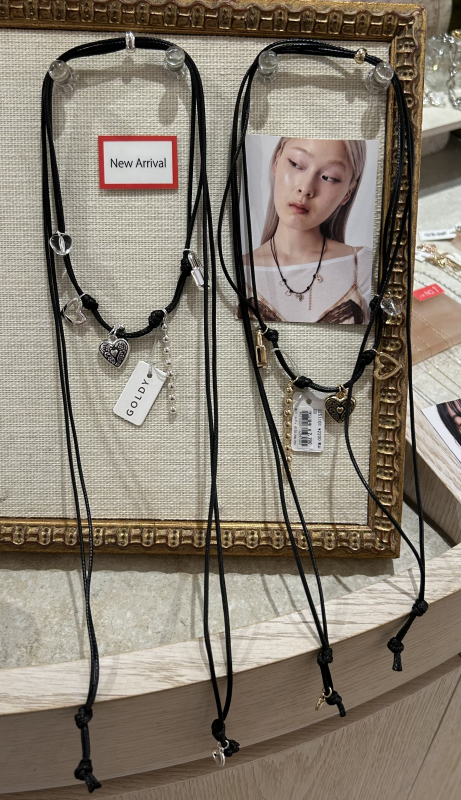 革紐ネックレス✨