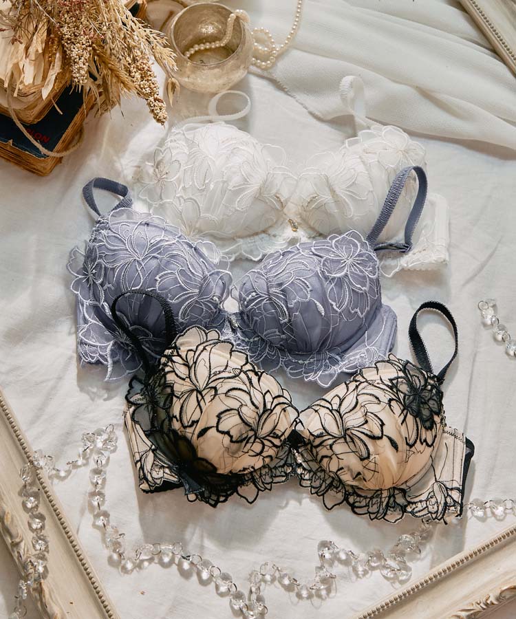 SOLARIA PLAZA | ソラリアプラザ | San-ai Resort northerly 免税店