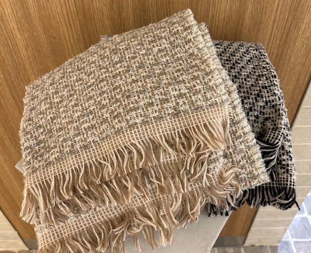 ツイード柄ストール🧣