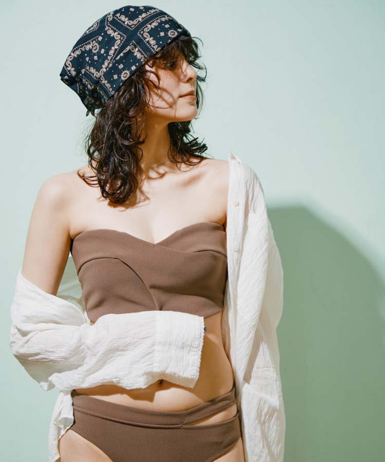 4F【San-ai Resort northerly】クロスバンドゥビスチェビキニ❤︎