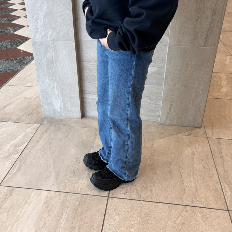 『CONVERSE TREKWAVE』