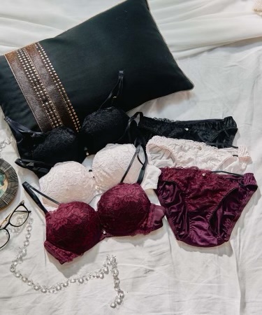 4F【San-ai resort northely】人気のWストラップブラセットに新色入荷しました！