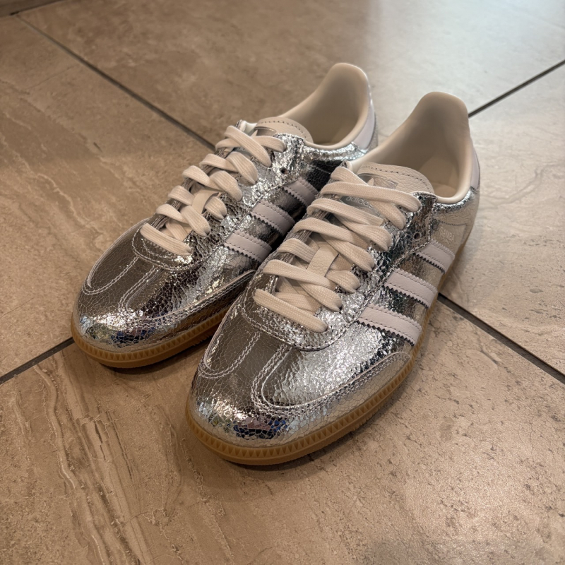 『ADIDAS SAMBA』