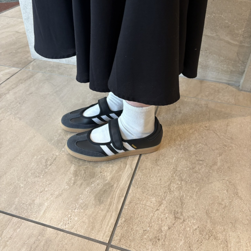 『adidas SAMBA JANE W』