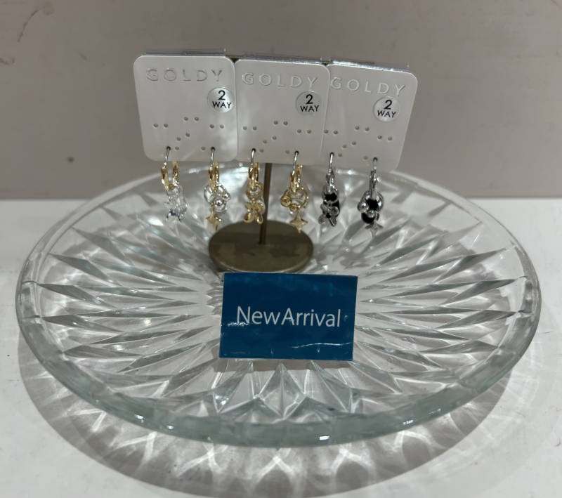 個性的✨ピアス