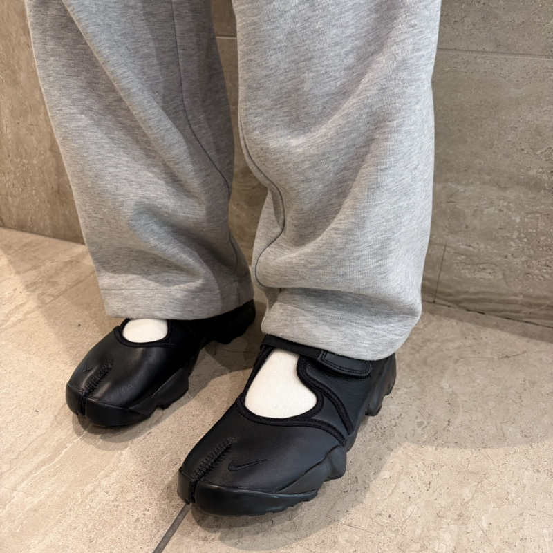 NIKE W AIR RIFT