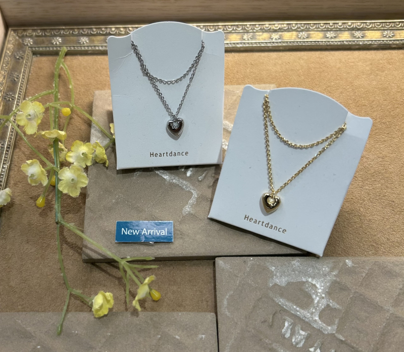 ハート型プチペンダント🤍゛