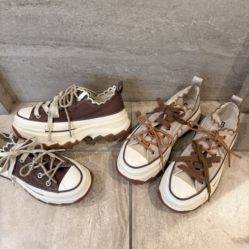 『CONVERSE  AS TREKWAVE LACEEDGE OX』