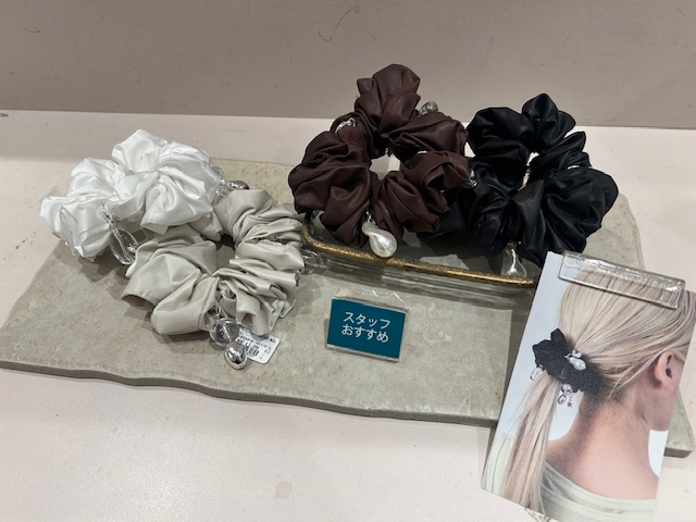 新作✨シュシュ