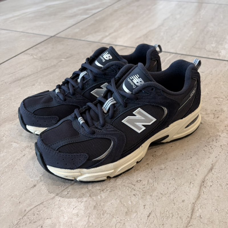 『New Balance 530』