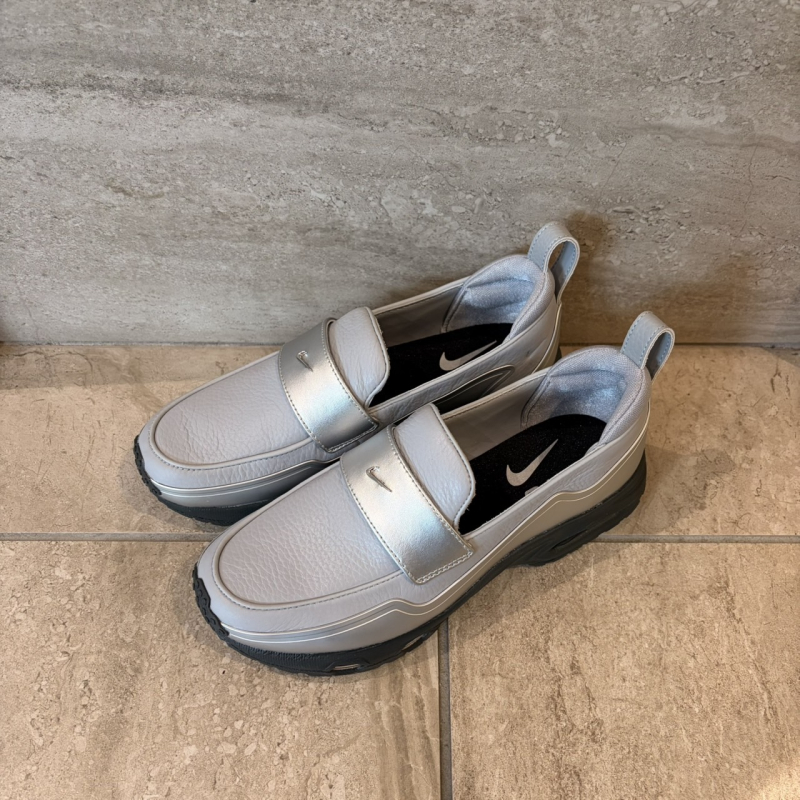 『NIKE AIR MAX PHENOMENA』