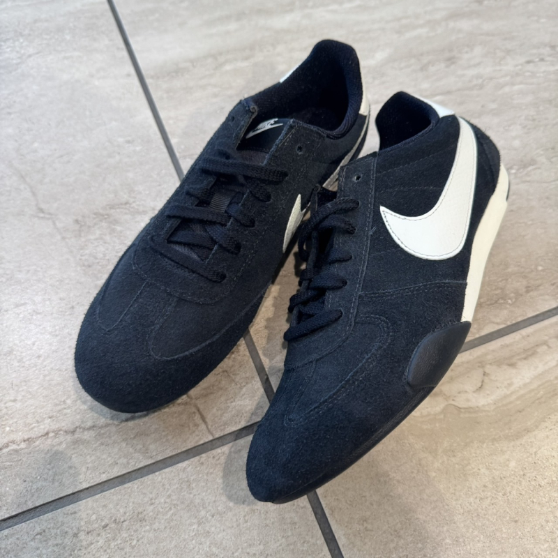 『NIKE W SPRINT SISTER』