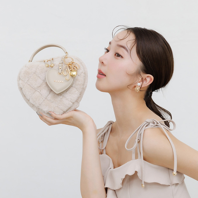 【RANDA（ランダ）】さりげない遊び心と洗練されたムードを添えて “Heart Collection”〈9月11日（金）発売予定〉