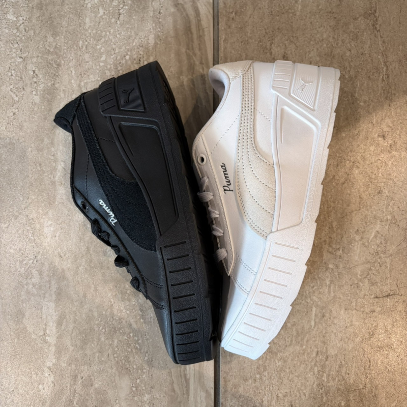 『PUMA 厚底シューズ』